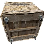 bak-rotan-met-wielen-vierkant-LRdQIjsx-0.webp